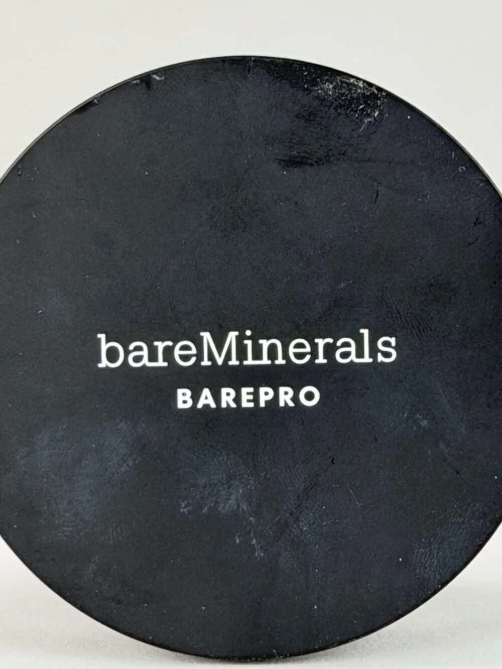 bareMinerals BAREPRO 24HR Skin-Perfecting Powder Foundation Fair 15 Neutral